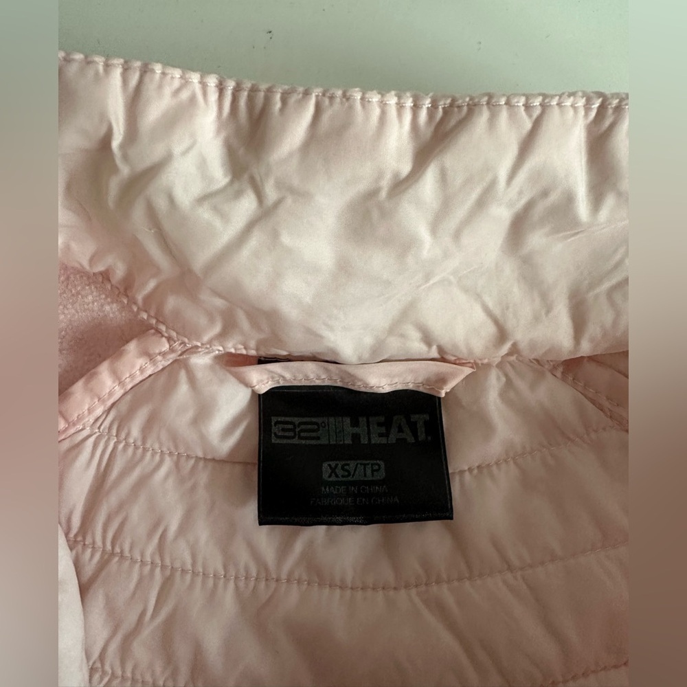 ๐ธ Soft Blush Pink Performance Jacket - Picture 7 of 8